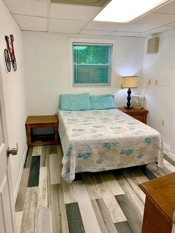 Tampa Lakehouse Дом отдыха